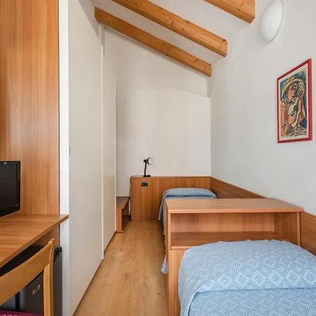 Hotel Lucia Levico Terme
