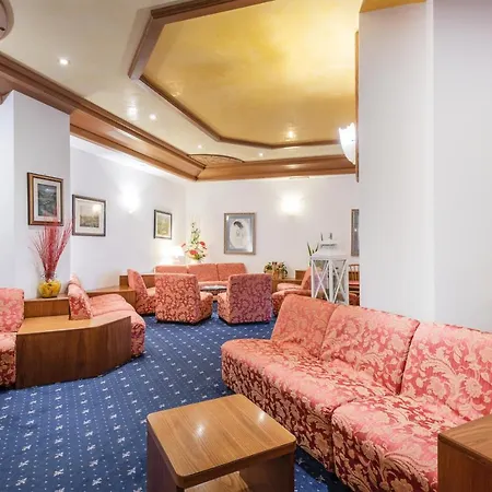 Lucia Hotel Levico Terme